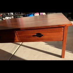 Coffee Table & End Table Set 