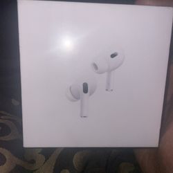 AirPods Pro 2nd Generation With MagSafe Charging Case USB-c