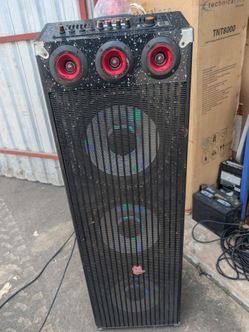 Party Speaker