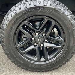 Chevy Tahoe Rims Chevrolet Suburban Wheels Silverado Snowflakes Trail Boss High Country Ltz Rst Z71 