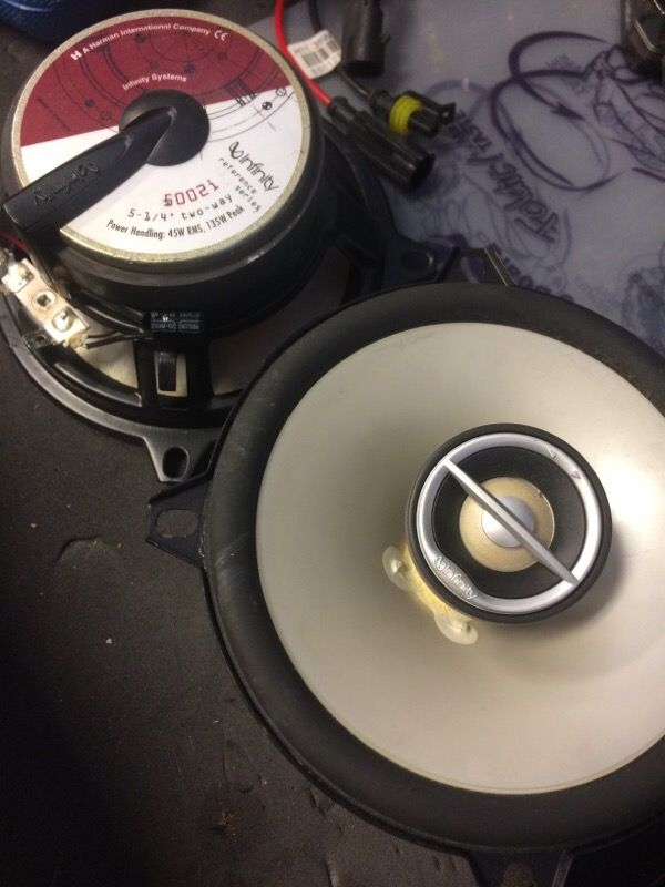Infinity Reference 5002i 5 1/4 speakers used