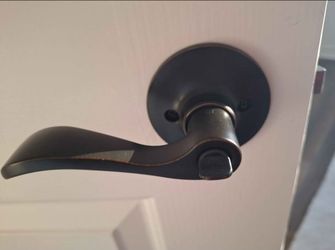 door levers aged bronze new several quantities available
New in box privacy, closet available new$10