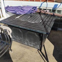 Propane fire pit  inbox for more pictures