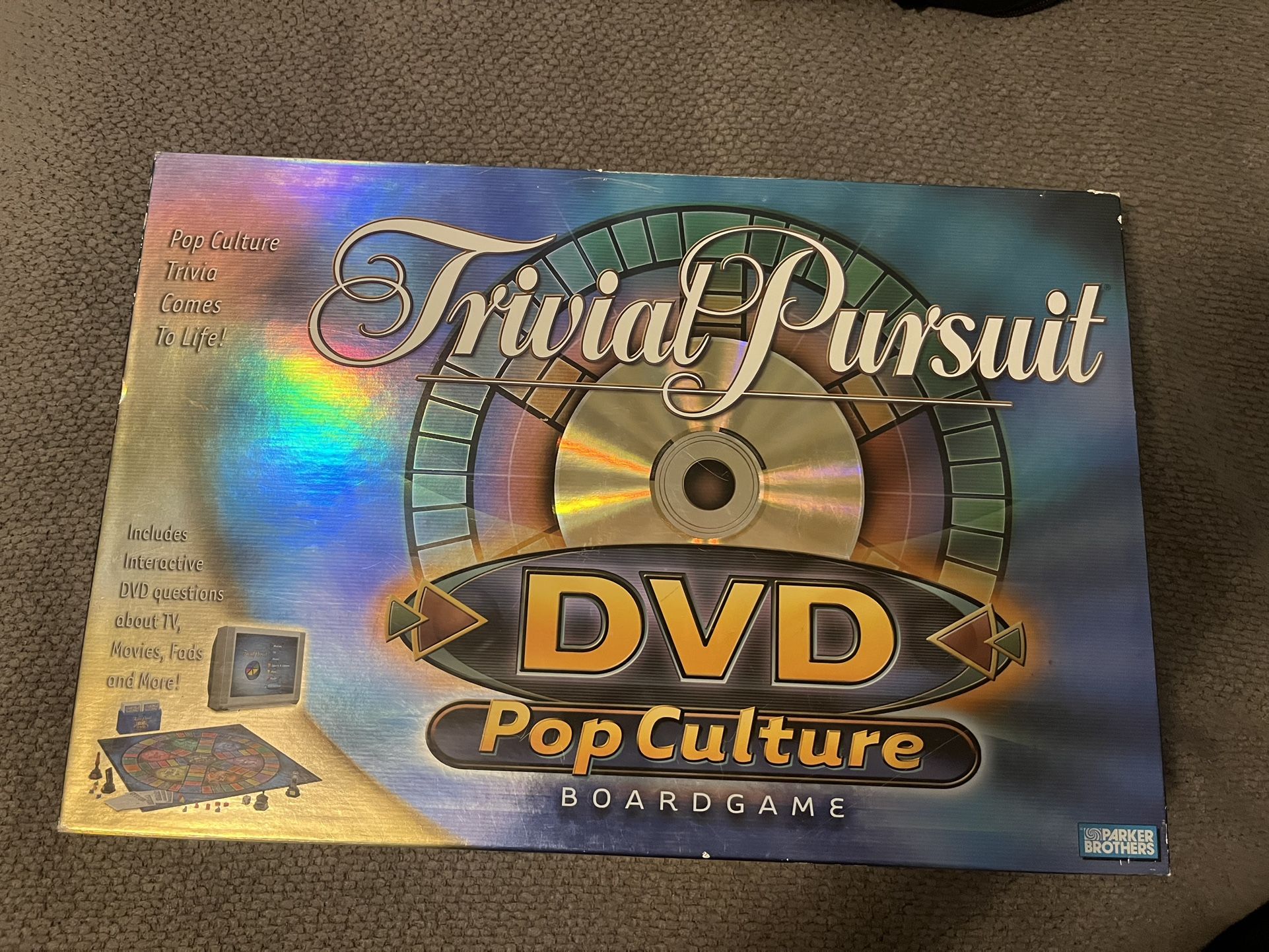 Trivial pursuit DVD Pop Culture Board Game (Complete)