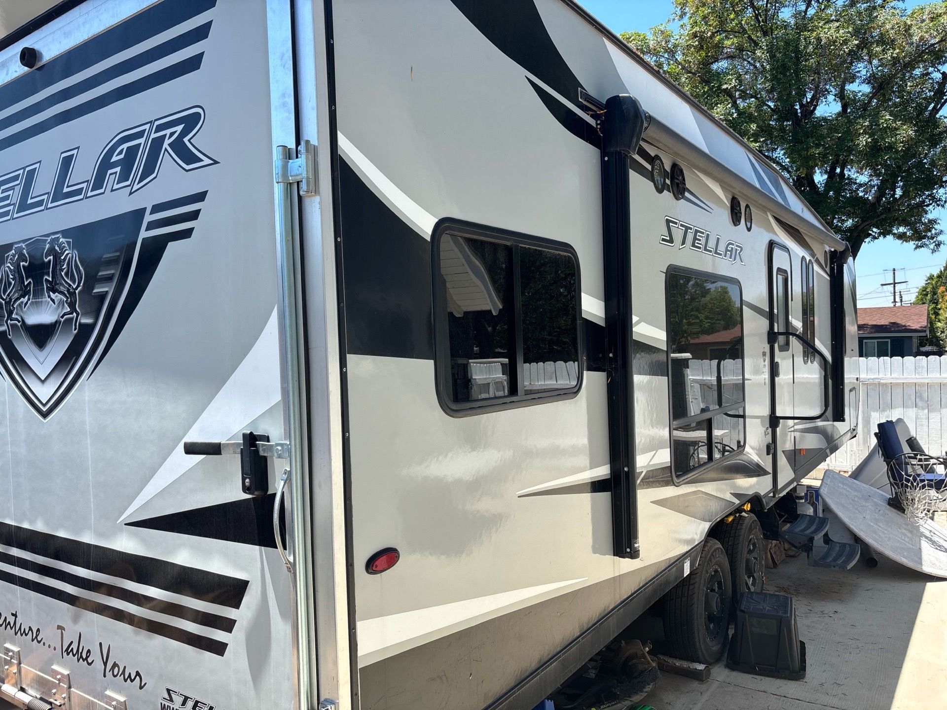 2021 Attitude Stellar 27FS Super-cross Edition