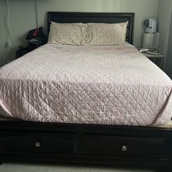 Queen Bed Frame 