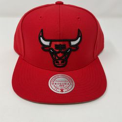 MITCHELL & NESS  Chicago Bulls Classic Retro Snapback Red NWT OSFM