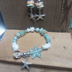 Beachy Bracelet And Earrings Set