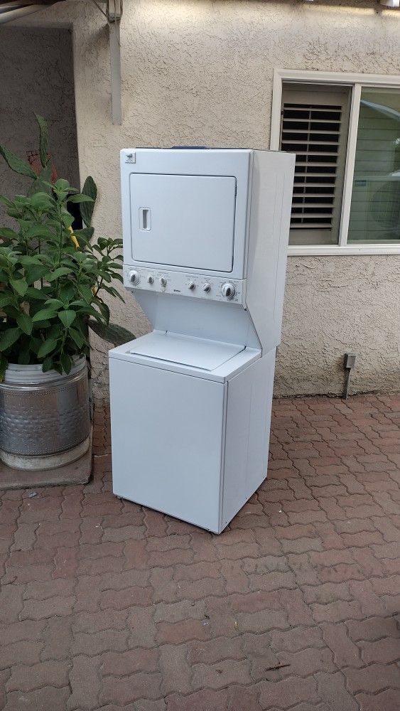 Stackable Washer Gas Dryer
