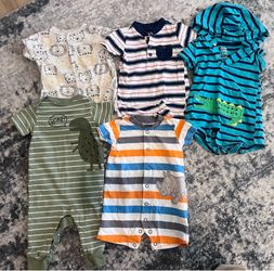 Boys 0–3 Month Rompers (5)