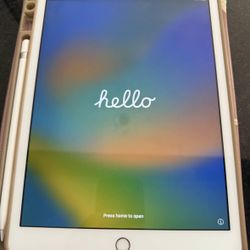 Apple 8th generation iPad With 1st Generation Apple Pencil 32 GB