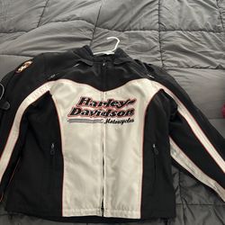 Ladies Harley Davidson jacket