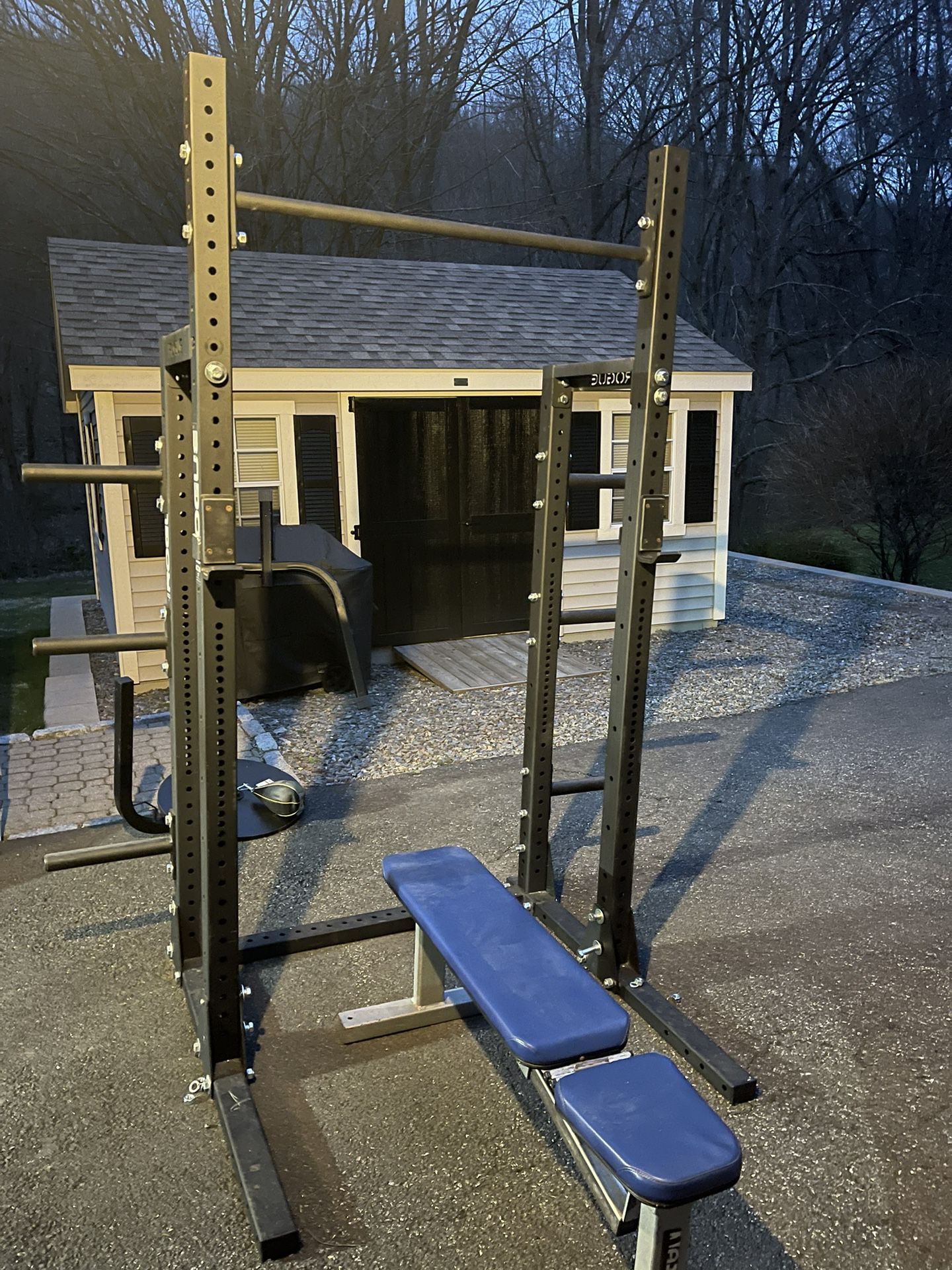 Rogue Fitness HR-2 Half Rack w Weight Storage & Maxicam Adjustable Bench Home Gym Power Rack Weights