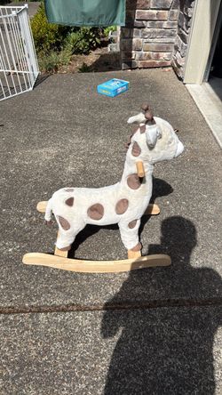 Rocking horse (giraffe)