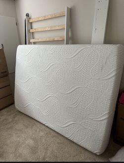 Like New Full Mattress