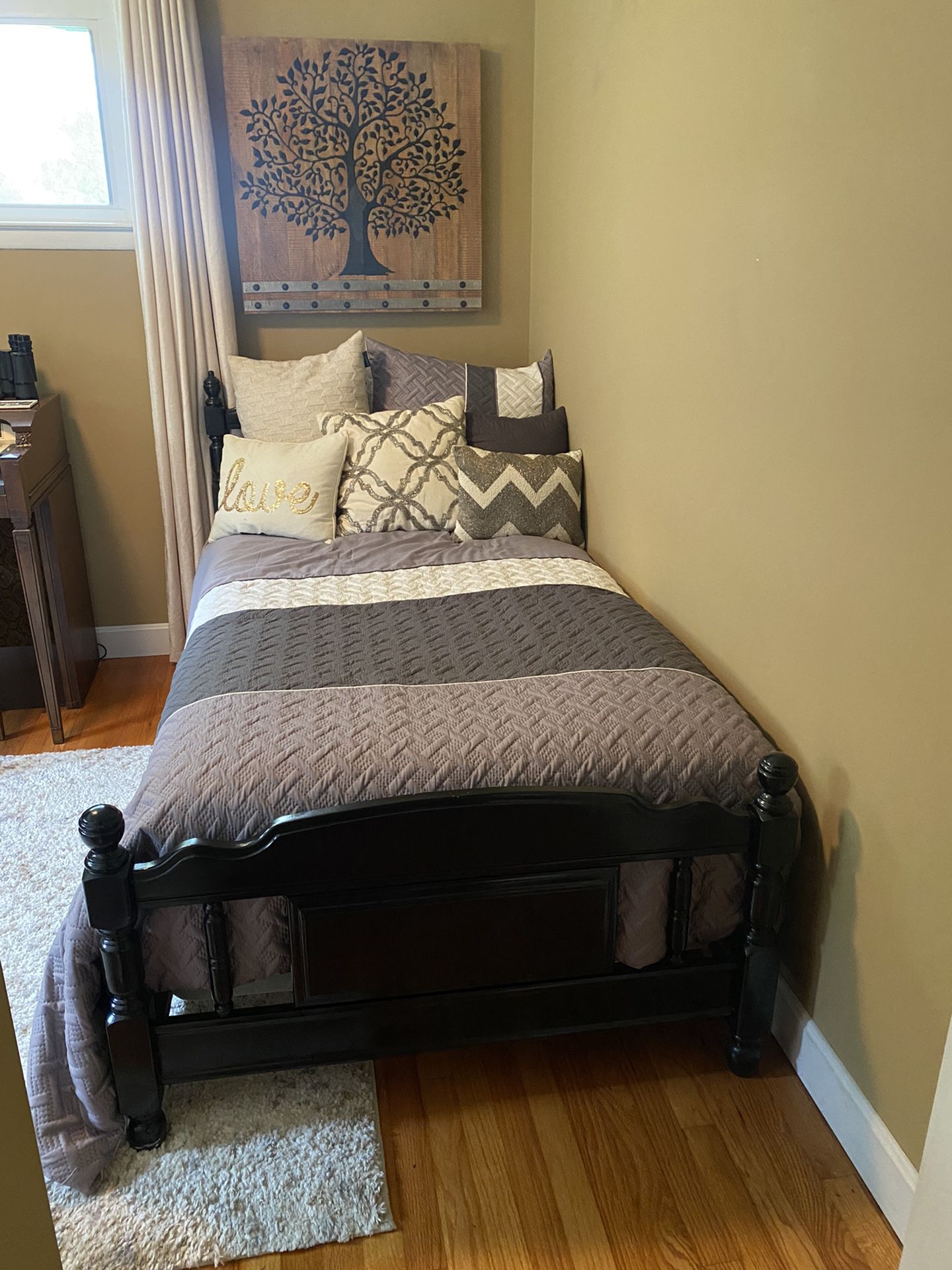 Twin Bed Frame Mattress Box Springs Comforter Decorative Pillows