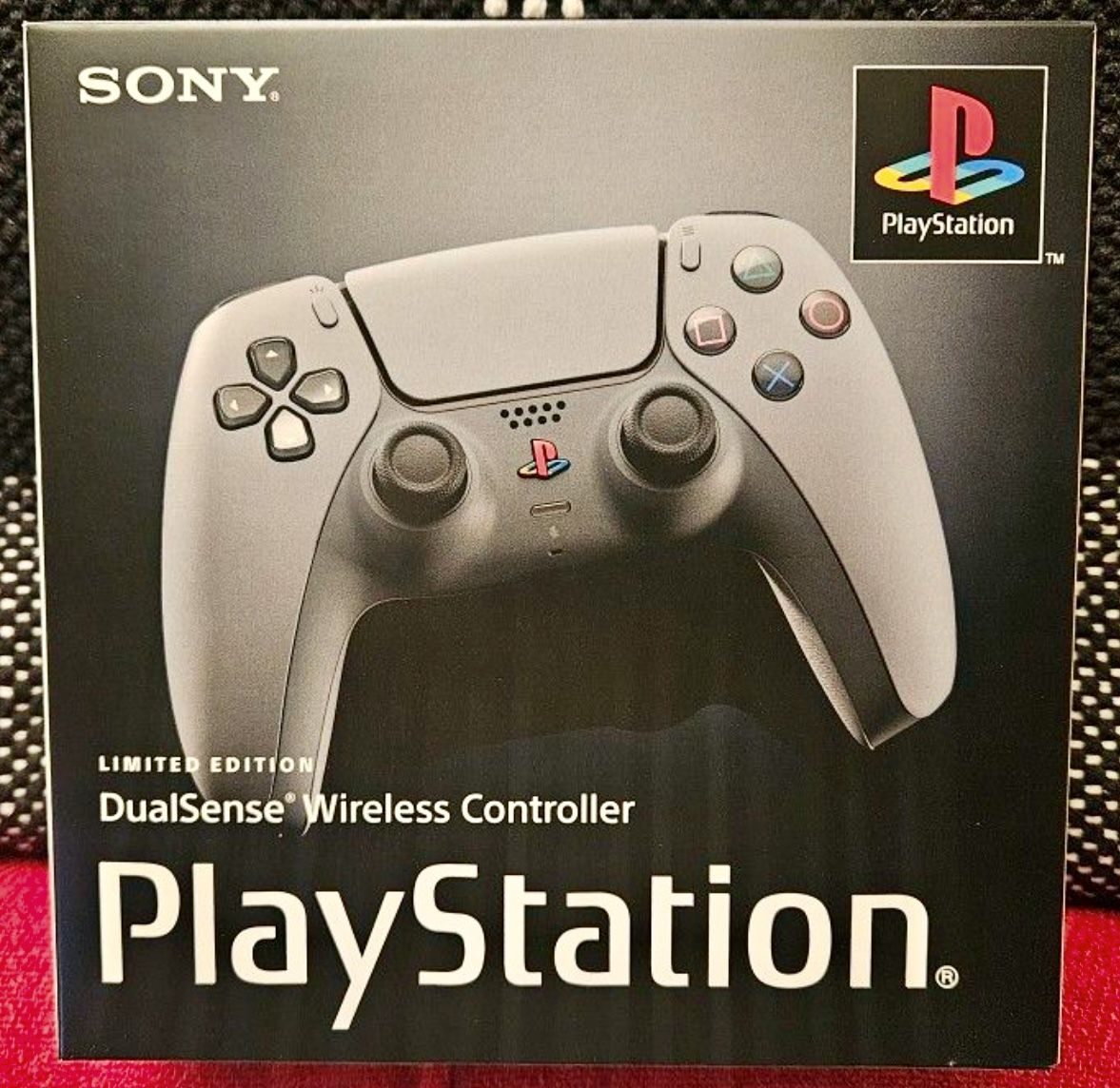 DualSense™ Wireless Controller – 30th Anniversary Limited Edition