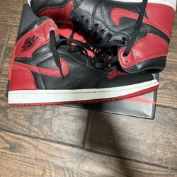 Jordan 1 Bred, Size 8, Great condition, open to offers and trades in size 8-8.5