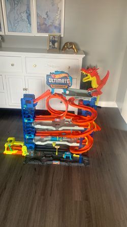 Ultimate hot wheel garage