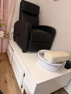 Pedicure base