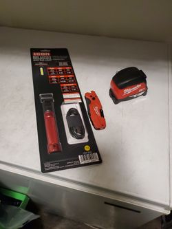 Milwaukee Tool Set with ICON Work Light