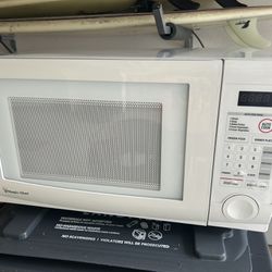 2 Microwaves for Sale 