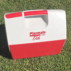 Playmate elite ice chest