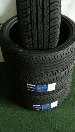 P305/30R26 - New Tire Set (4) Zenna Argus UHP