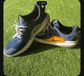 Navy Nike Joyrides