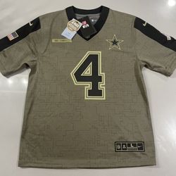 I have zeke and dak jerseys Zeke stitched size medium and Large  Zeke youth XL  Dak youth medium and youth Large  Dallas cowboys nfl football Ezekiel 