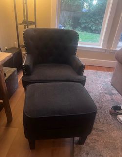 Charcoal Grey Accent Chair with Ottomon ~ Like New