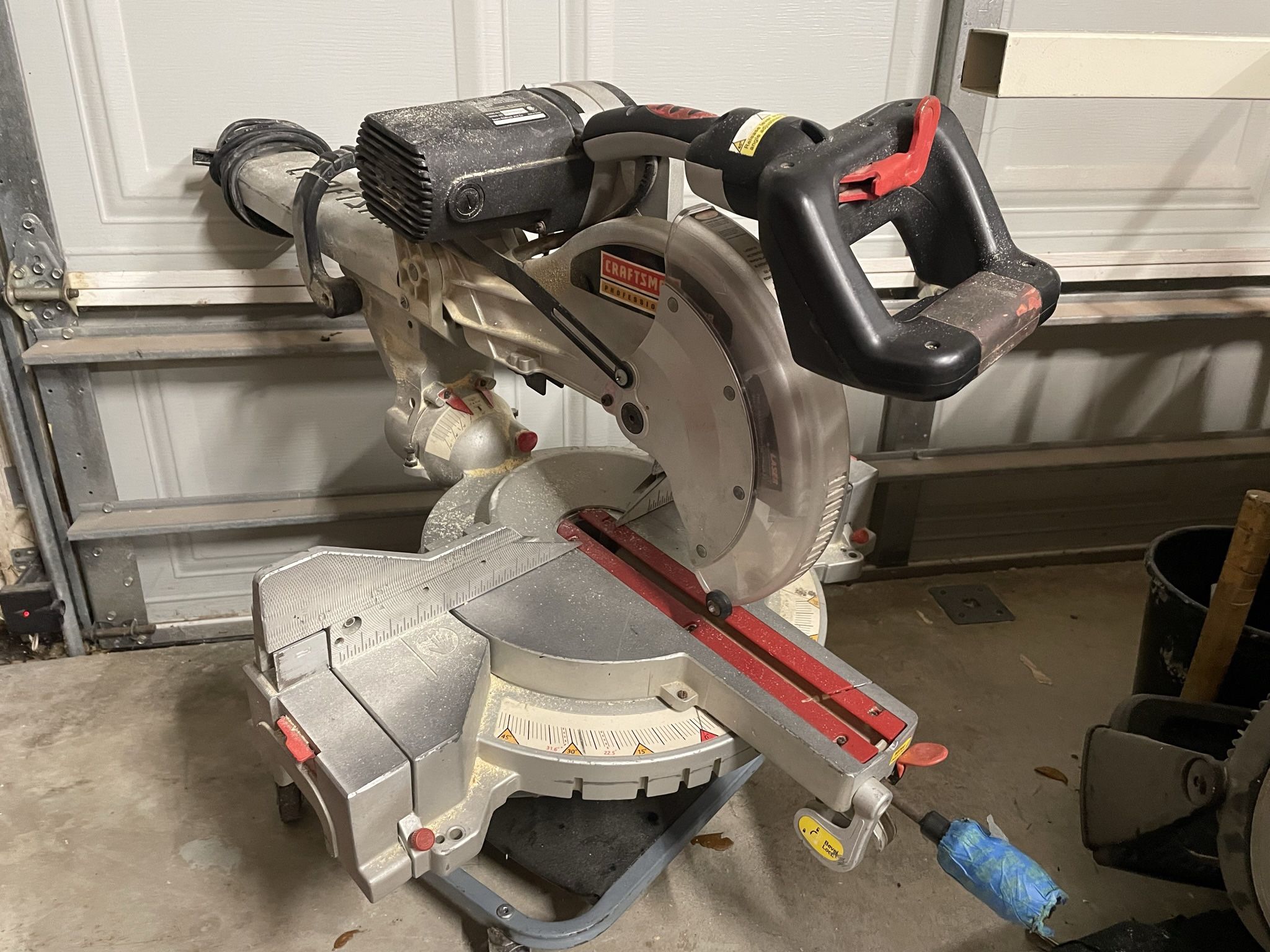 Craftsman 12” Miter Saw Dual Bevel Sliding for Sale in Wellington, FL