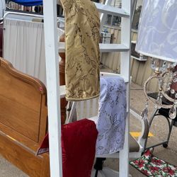 Escalera $25