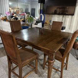 Brown Dinner Table 4 Chairs 