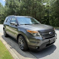 2015 Ford Explorer