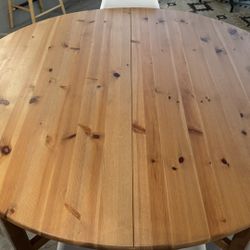 Solid Pine Wood Expandable Dining Table