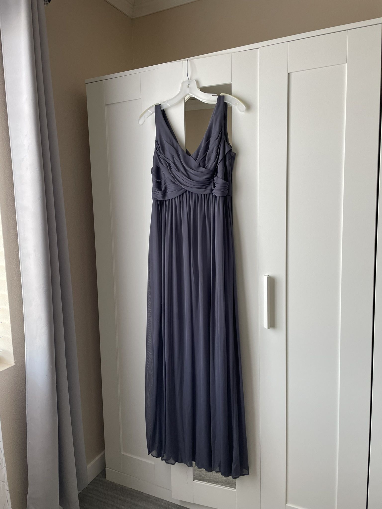 Elegant Maxi Gown (Size 8)