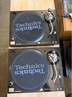 Technics Turntables 1210 M5G
