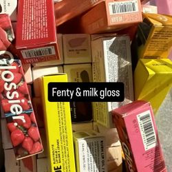 Fenty Gloss / Milk Gloss