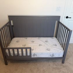 Oxford Crib/toddler Bed