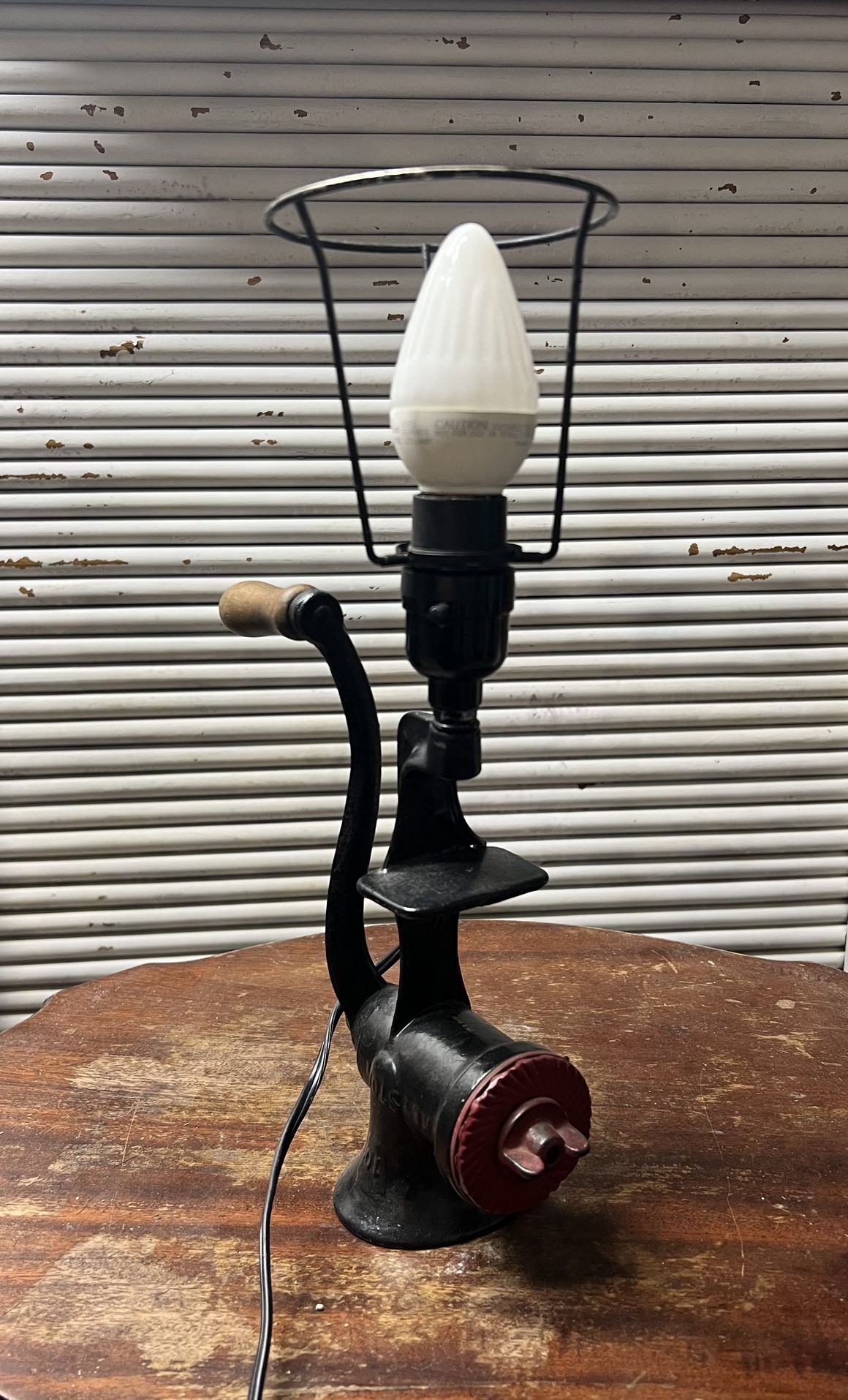 Keystone Grinder Lamp