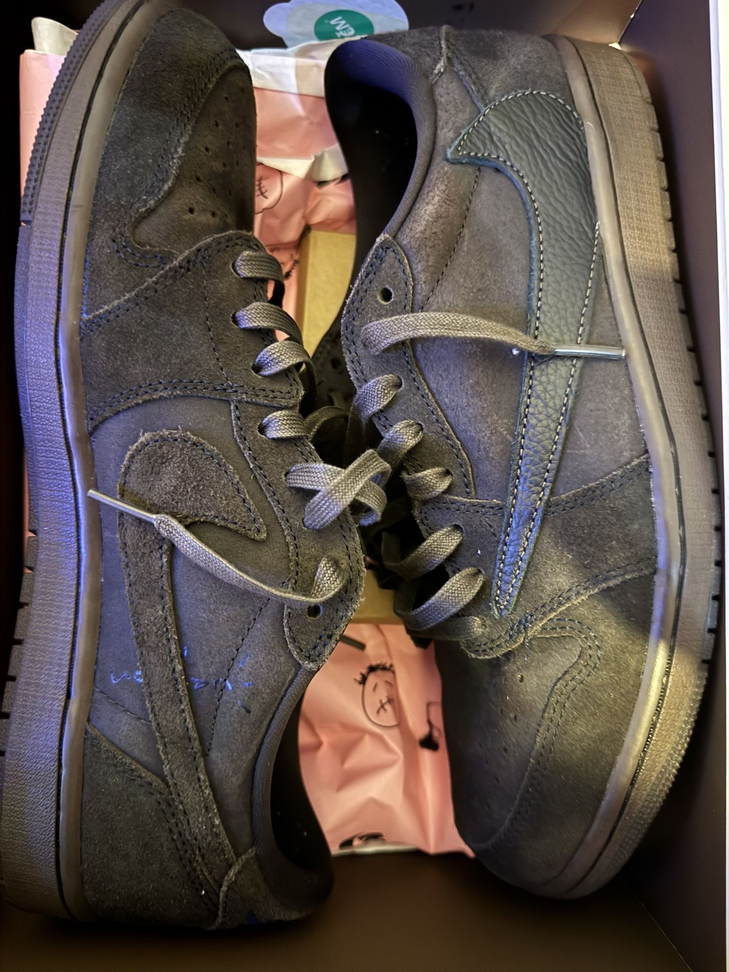 AIR JORDAN RETRO 1 X Travis Scott “velvet Brown “ Size 11