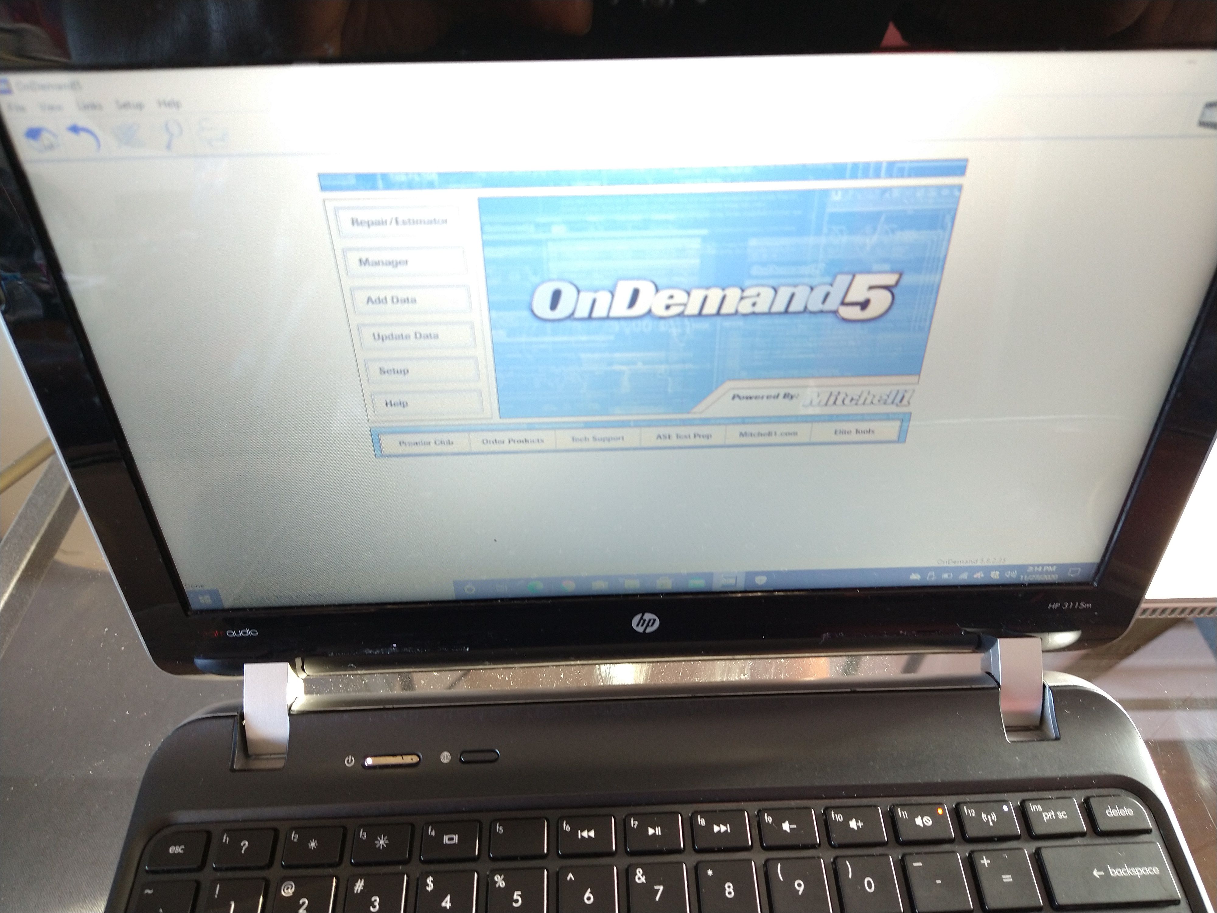 12' HP Auto Repair Laptop - AllData Repair - OnDemand5 - Office 2019 - 500GB HDD - Webcam - Bluetooth and more...