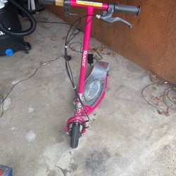 E100 And E150 Electric Scooters