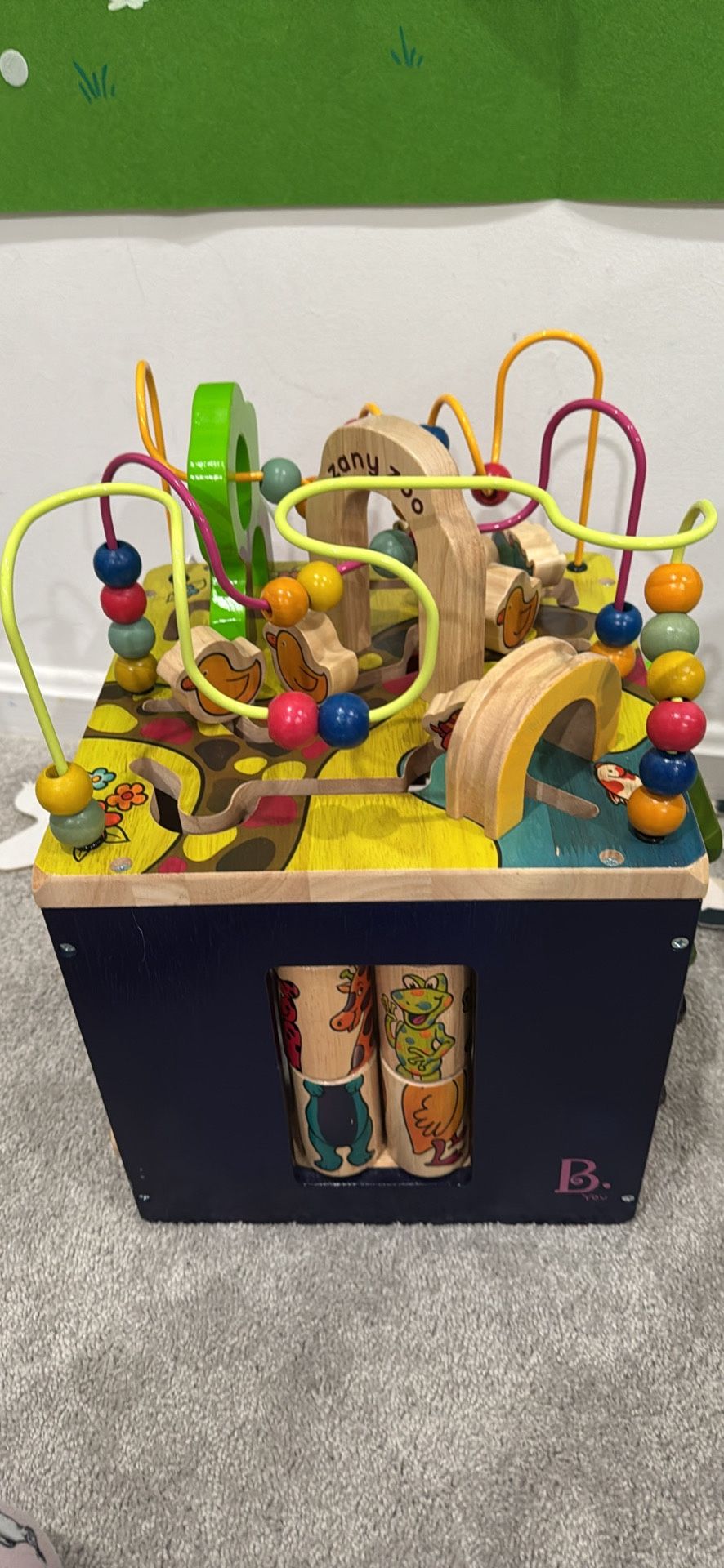 Zany Zoo Activity Cube