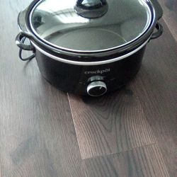 4 Quart Crock Pot
