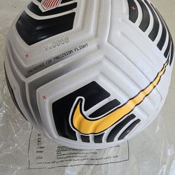 Nike Flight Match Ball