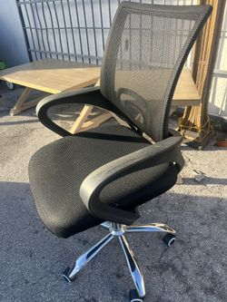 Office Chair/ Silla de Oficina 