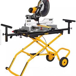 Dewalt slightly used,15 Amp Corded 12 in. Double Bevel Sliding Compound Miter Saw with 32-1/2 in. x