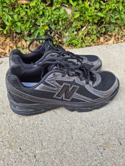 New Balance 740v2 Mens Size 10 Black Gray Athletic Running Shoes Sneakers